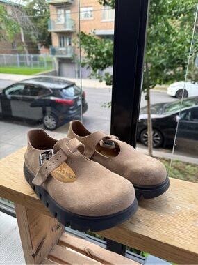 Birkenstock Paris Chunky Suede Taupe – Size 39 – Worn Once